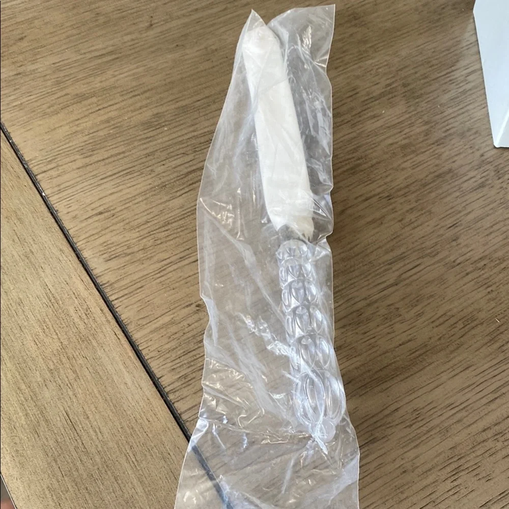 🎀 5 for $25 🎀 Mikasa Clear Handle Knife new sealed